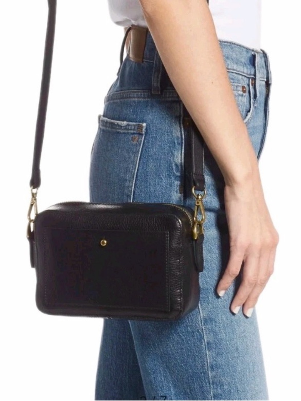 Madewell The Transport Camera Bag with extra straps